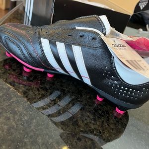 Adidas Women’s 11Nova TRX soccer cleats